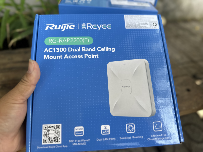 Bộ phát Wifi ốp trần hoặc gắn tường RUIJIE REYEE RG-RAP2200(F)